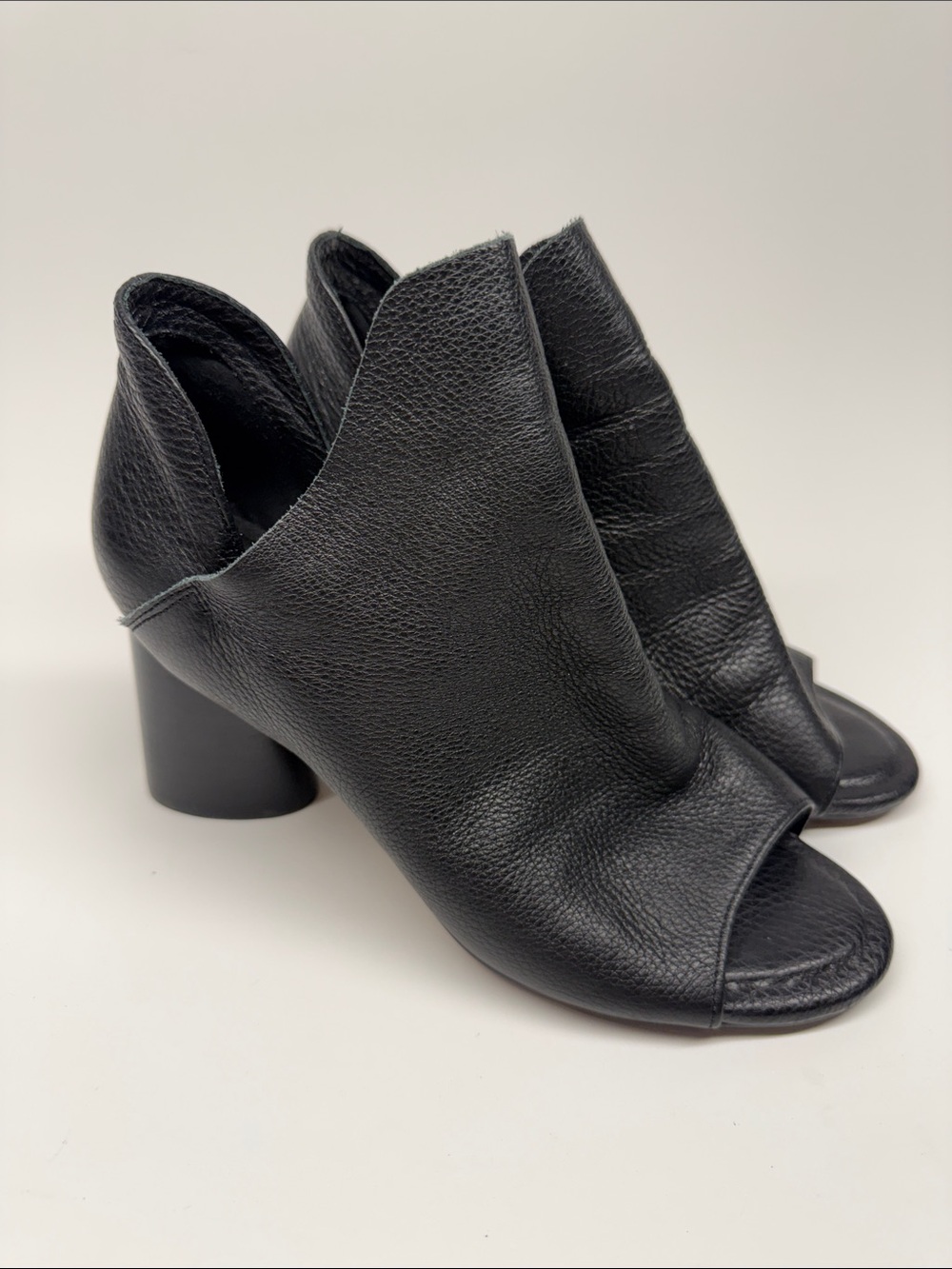 Golo Nilo Black Open-Toe Leather Heel Booties